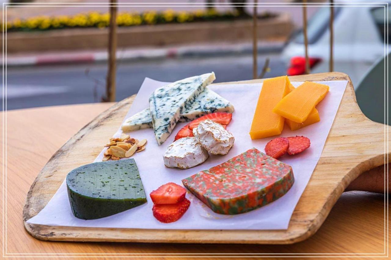 Beach Boutique Hotel And Spa By Tlv Hotels Tel Aviv Luaran gambar